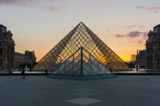 Louvre-safnið í París þar sem nemendur í frönskunámi upplifa menningu Frakklands
